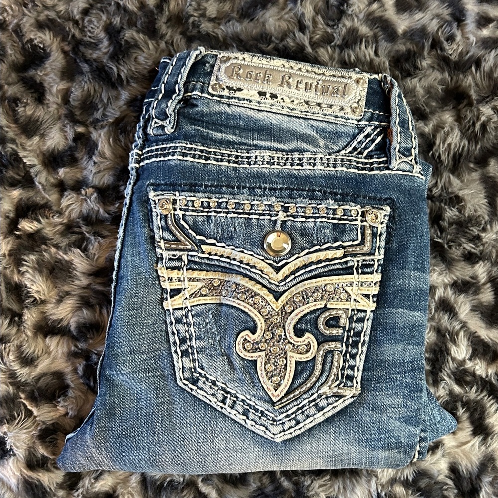 Rock revival jeans, 25